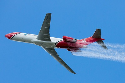 Boeing 727 Oil Spill Response