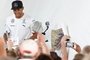 Lewis Hamilton, signing autographs
